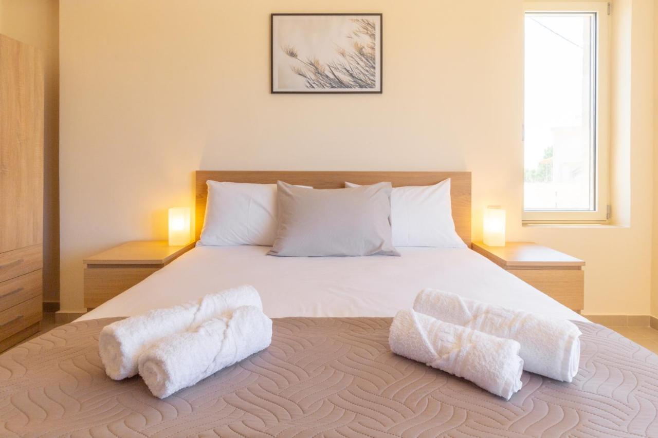 Cretan Fleur Apartments 埃拉福尼西岛 外观 照片