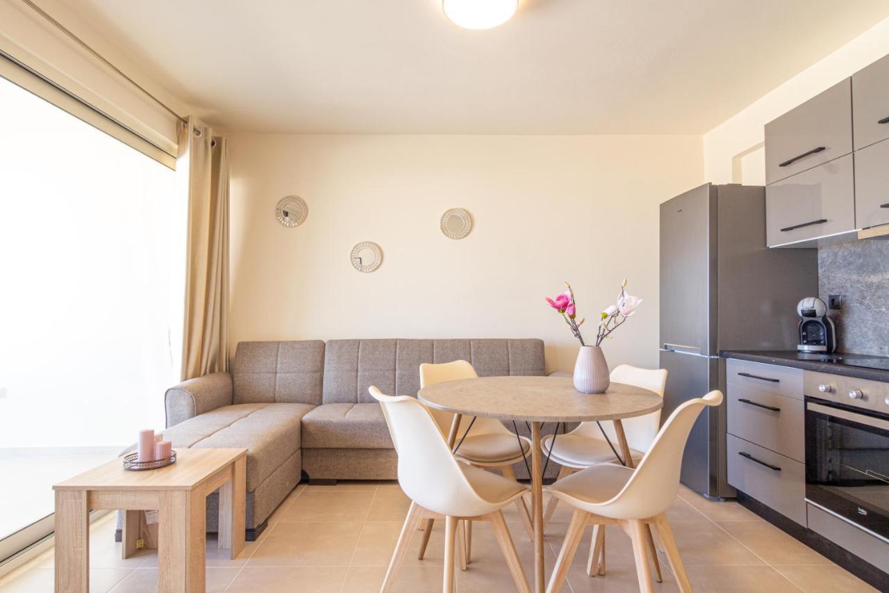 Cretan Fleur Apartments 埃拉福尼西岛 外观 照片